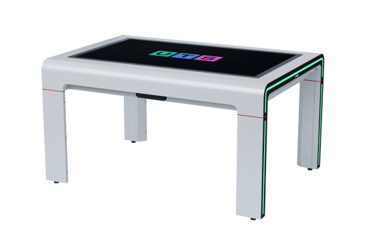 Компактный интерактивный стол 2025 года